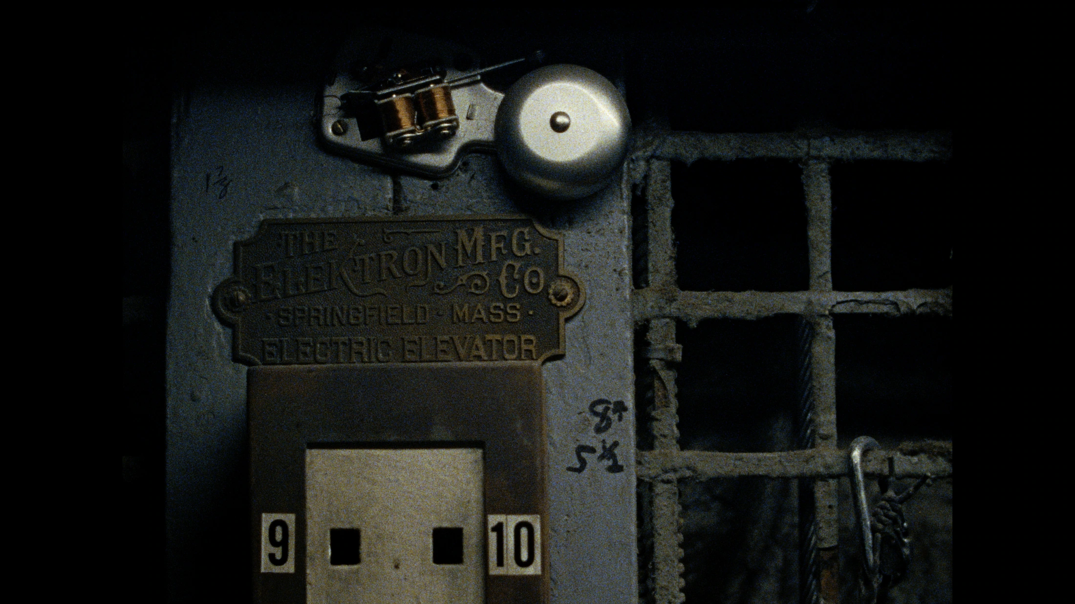 BETSY THE ELEVATOR — frame 10