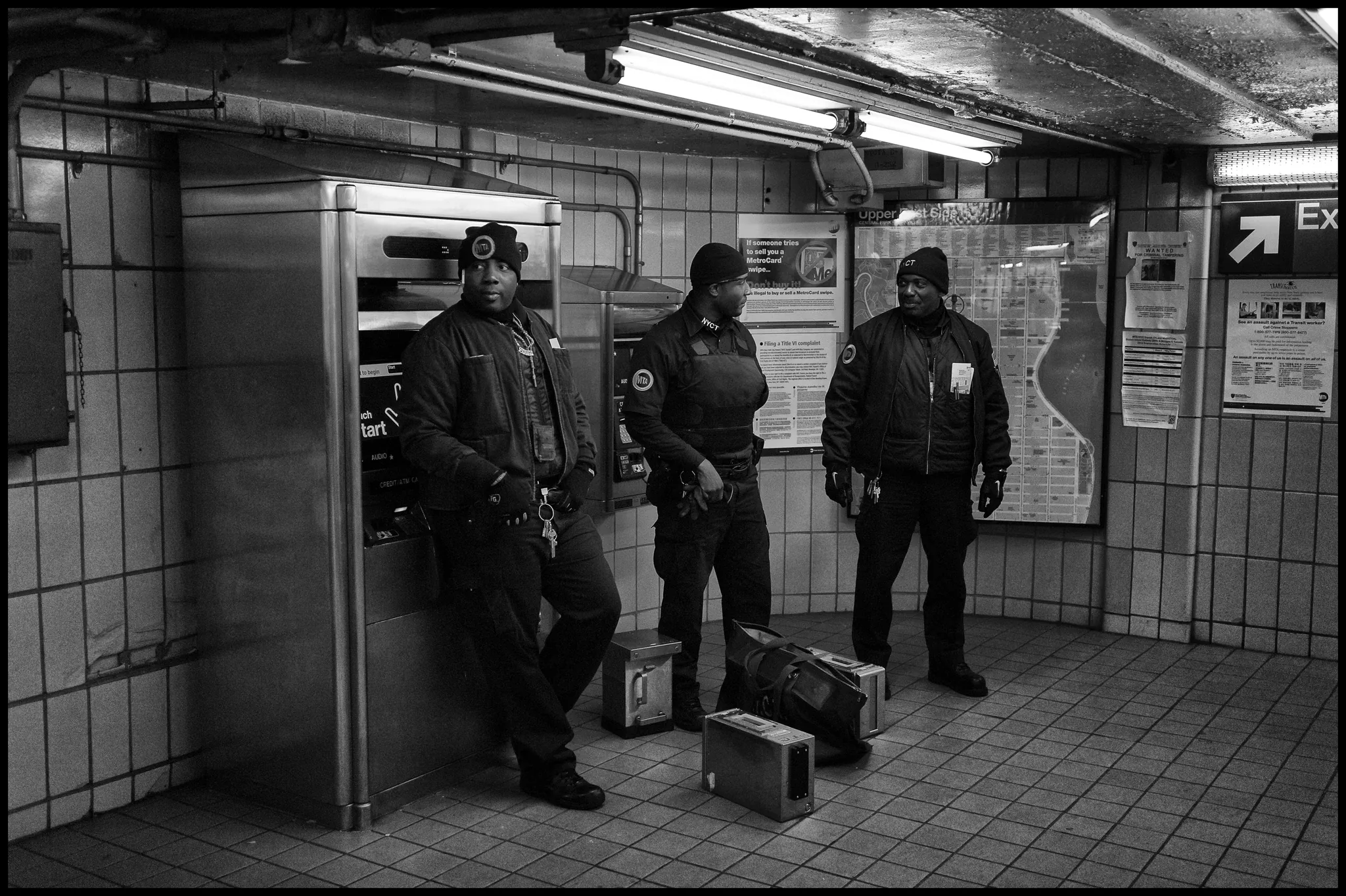 Underground, photograph 6 of 17