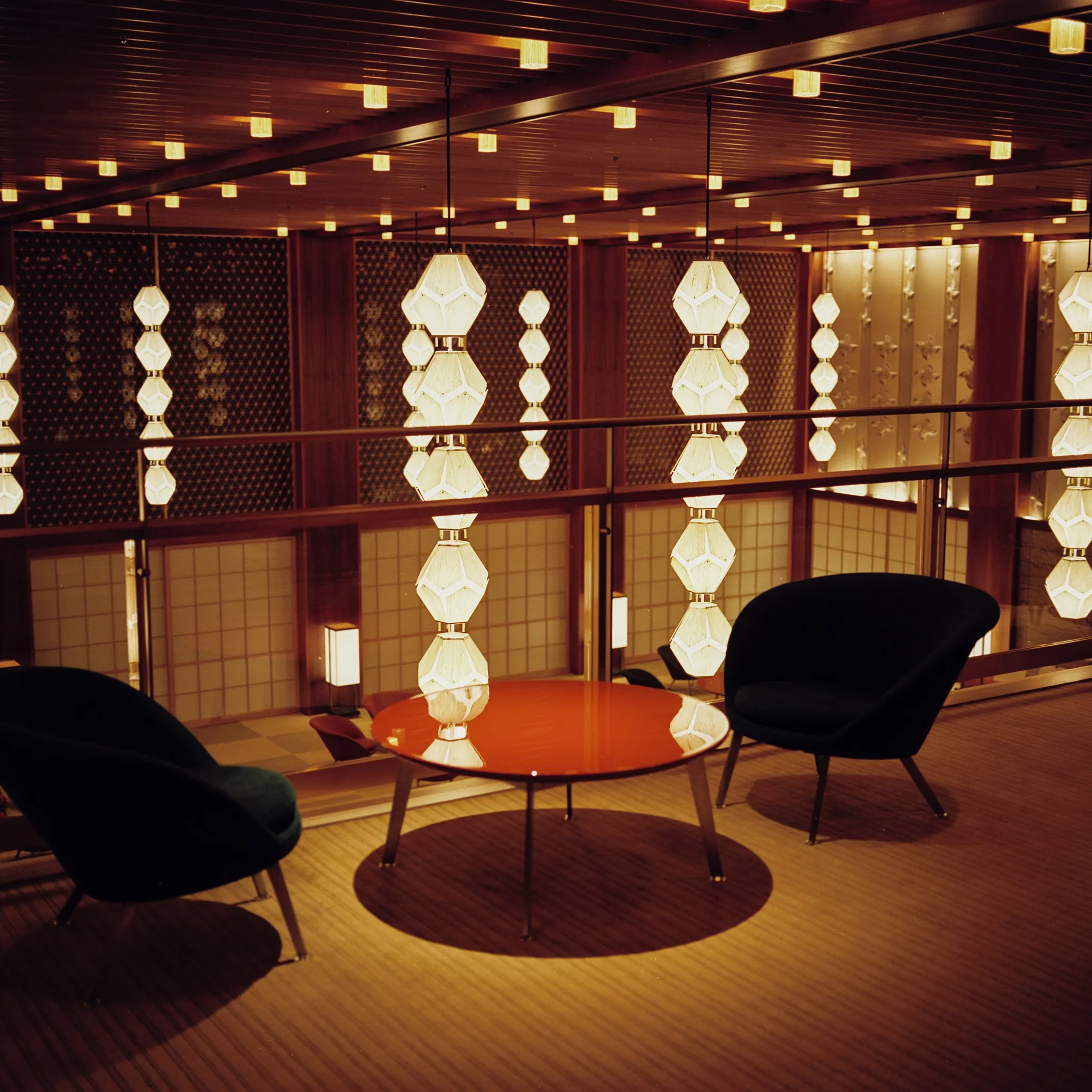 Hotel Okura, photograph 5 of 7