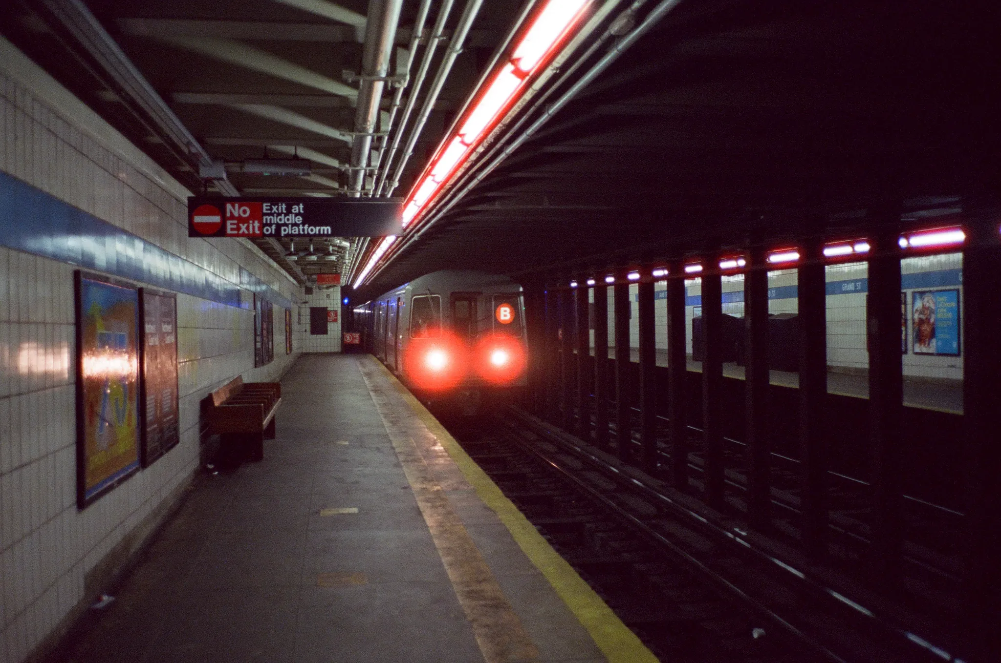 Underground, photograph 13 of 17