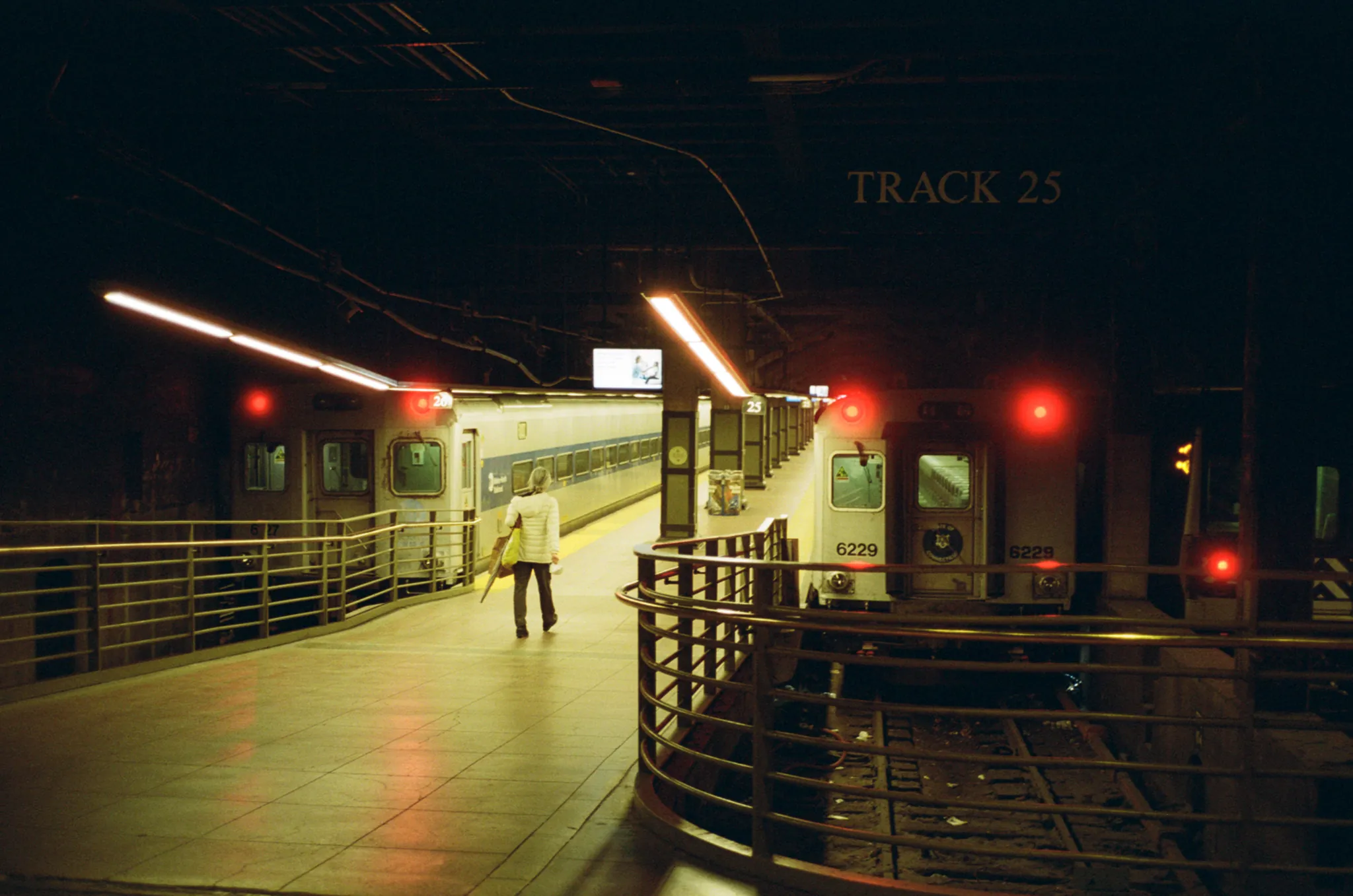 Underground, photograph 5 of 17