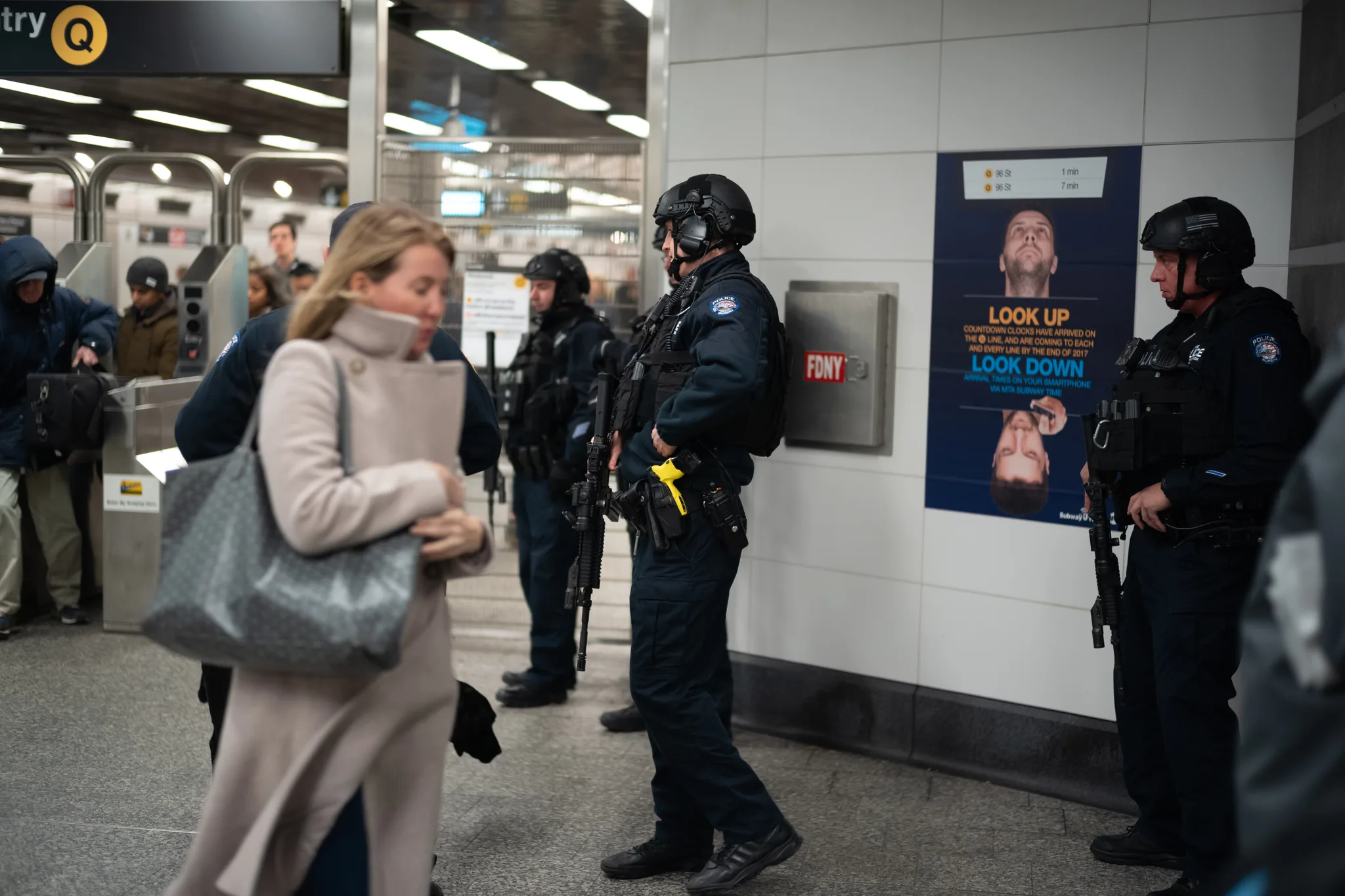 Underground, photograph 4 of 17